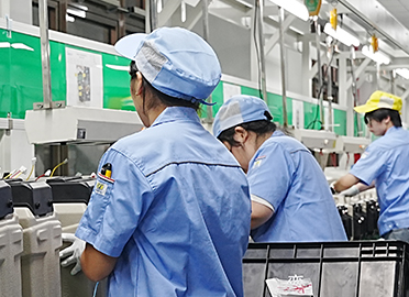 Deye is committed to promoting the intelligent transformation of the water pump industry, and the new generation of controllers leads the new trend of interconnection and interoperability